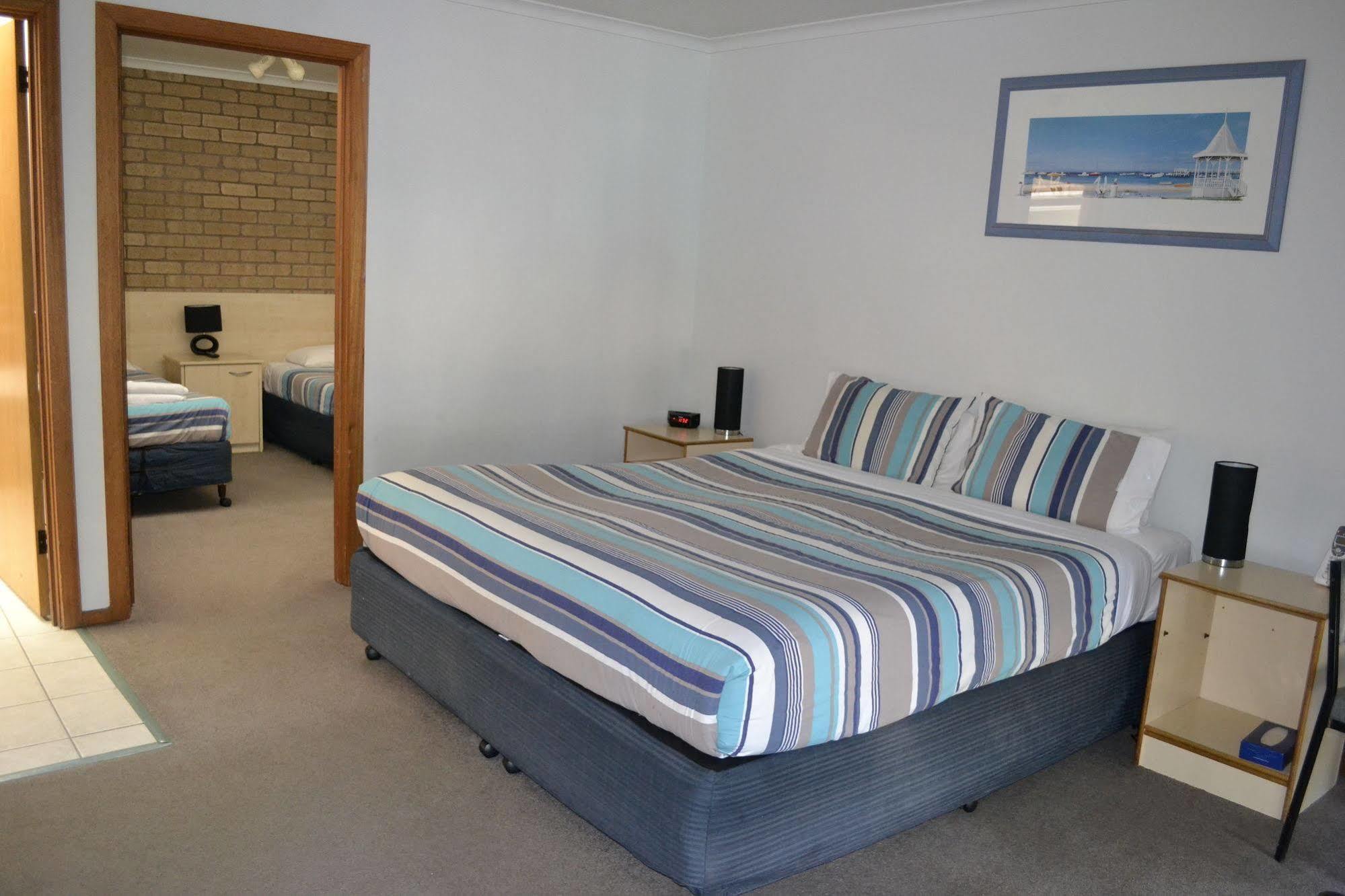 טורקי Surf City Motel מראה חיצוני תמונה