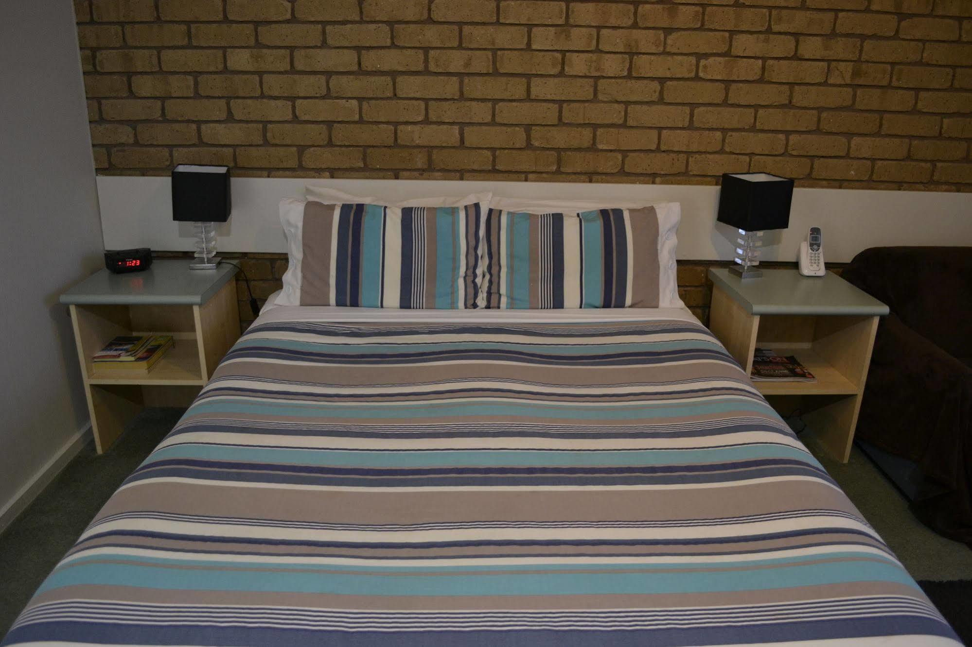 טורקי Surf City Motel מראה חיצוני תמונה